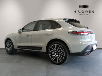 Used Porsche Macan undefined for sale - 78109595: Photo