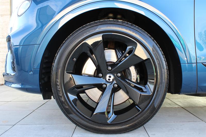 Used Bentley Bentayga 2021 for sale - 77582014: Photo 4