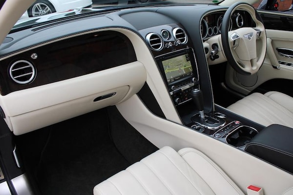 Used Bentley Flying Spur 2015 for sale - 76234695: Photo 3
