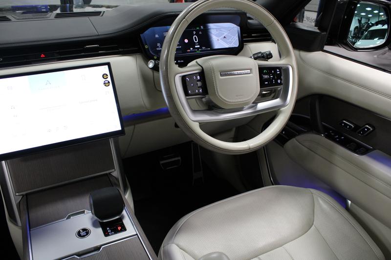 Used Land Rover Range Rover 2024 for sale - 76660108: Photo 3