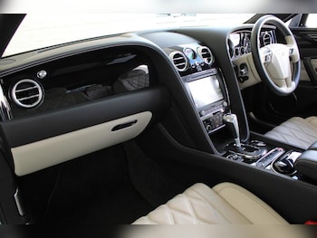 Used Bentley Flying Spur 2016 for sale - 75995337: Photo
