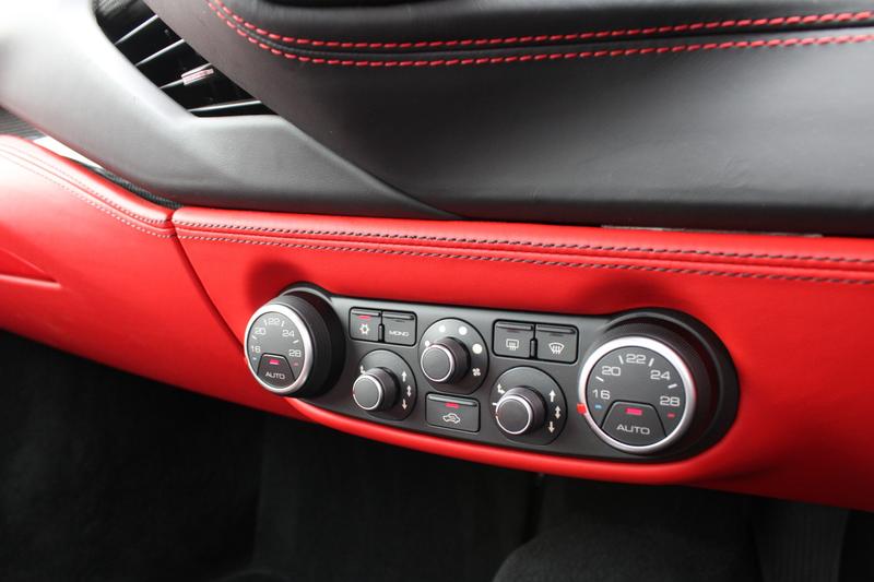 Used Ferrari 488 for sale - 76209346: Photo 25