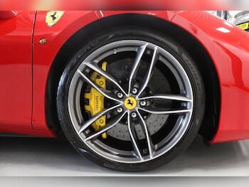 Used Ferrari 488 for sale - 76209346: Photo 4