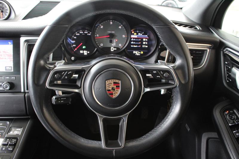 Used Porsche Macan 2016 for sale - 76117650: Photo 20