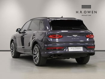 Used Bentley Bentayga 2022 for sale - 76117472: Photo