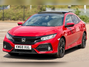 Used Honda Civic 2019 for sale - 79401282: Photo