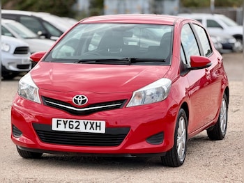 Used Toyota Yaris 2012 for sale - 79268337: Photo