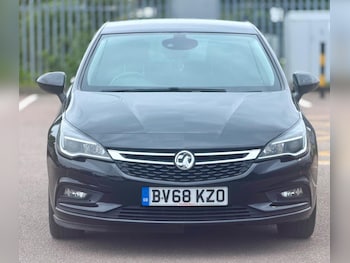 Used Vauxhall Astra 2019 for sale - 79049202: Photo