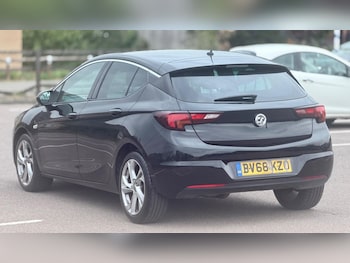 Used Vauxhall Astra 2019 for sale - 79049202: Photo