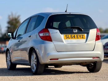 Used Honda Jazz 2014 for sale - 79225148: Photo
