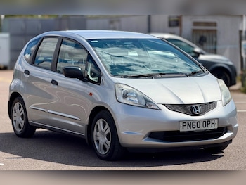Used Honda Jazz 2010 for sale - 79396642: Photo