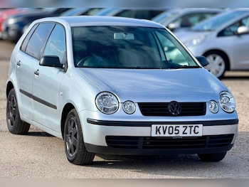 Used Volkswagen Polo 2005 for sale - 79453076: Photo