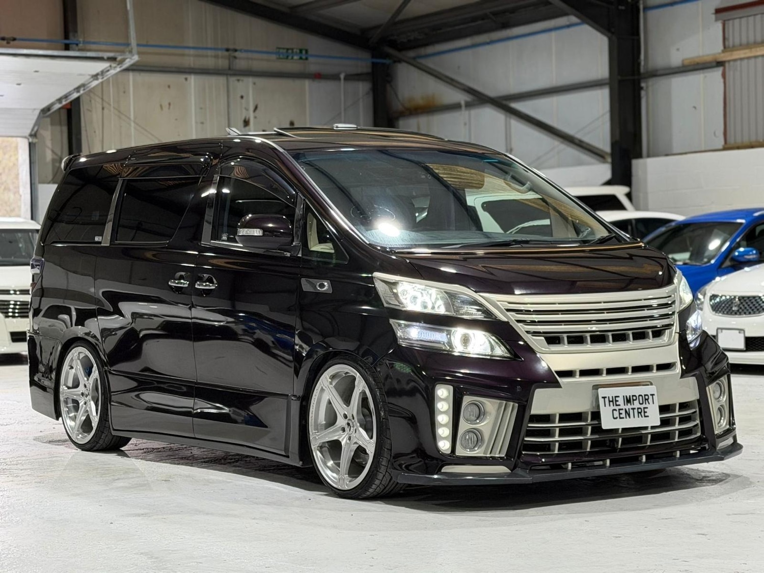 Used Toyota Vellfire 2008 for sale - 77277241: Photo 4