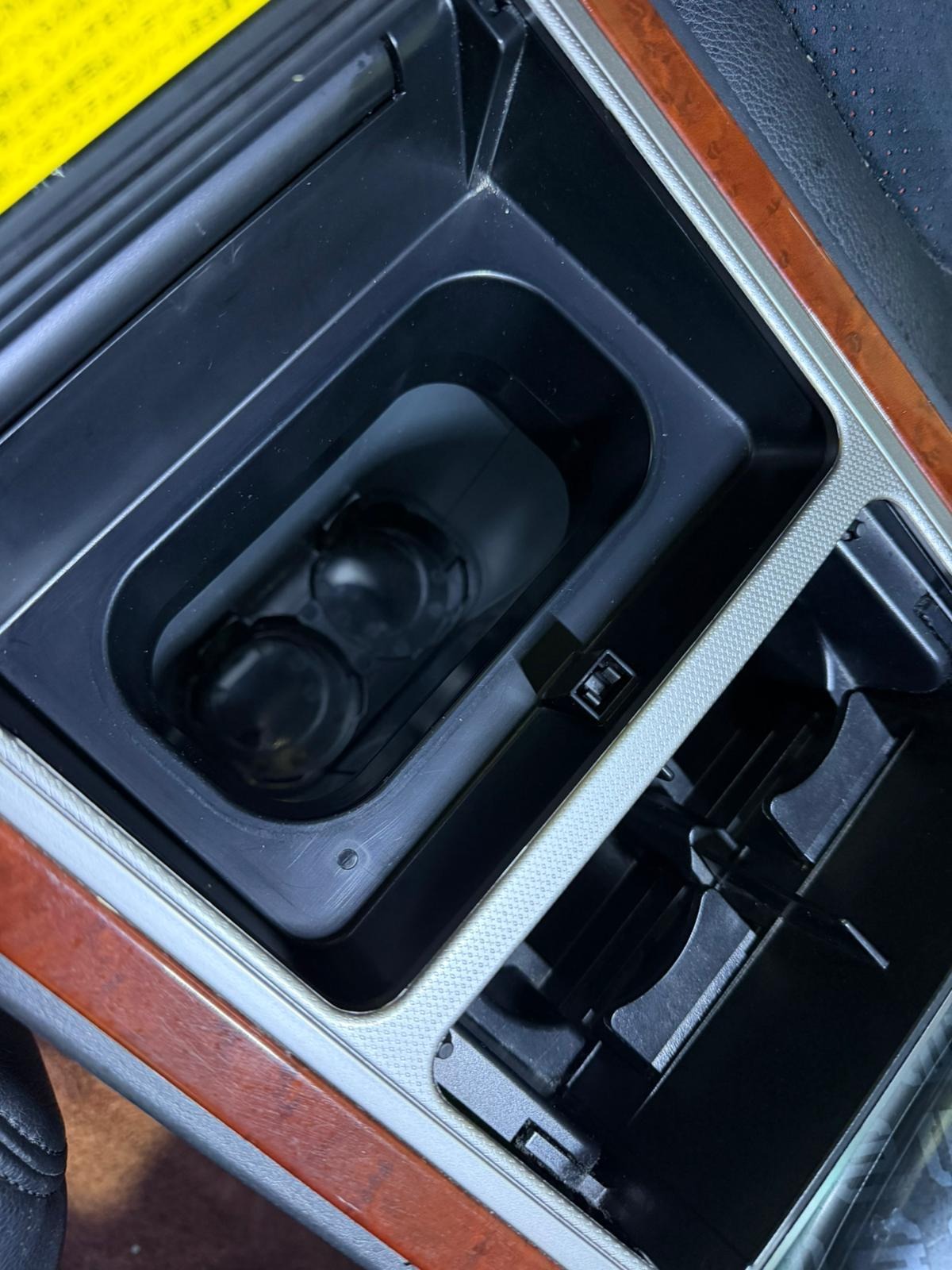 Used Toyota Vellfire 2008 for sale - 77277241: Photo 56