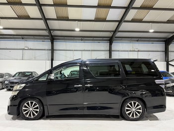 Used Toyota Vellfire 2011 for sale - 77057026: Photo