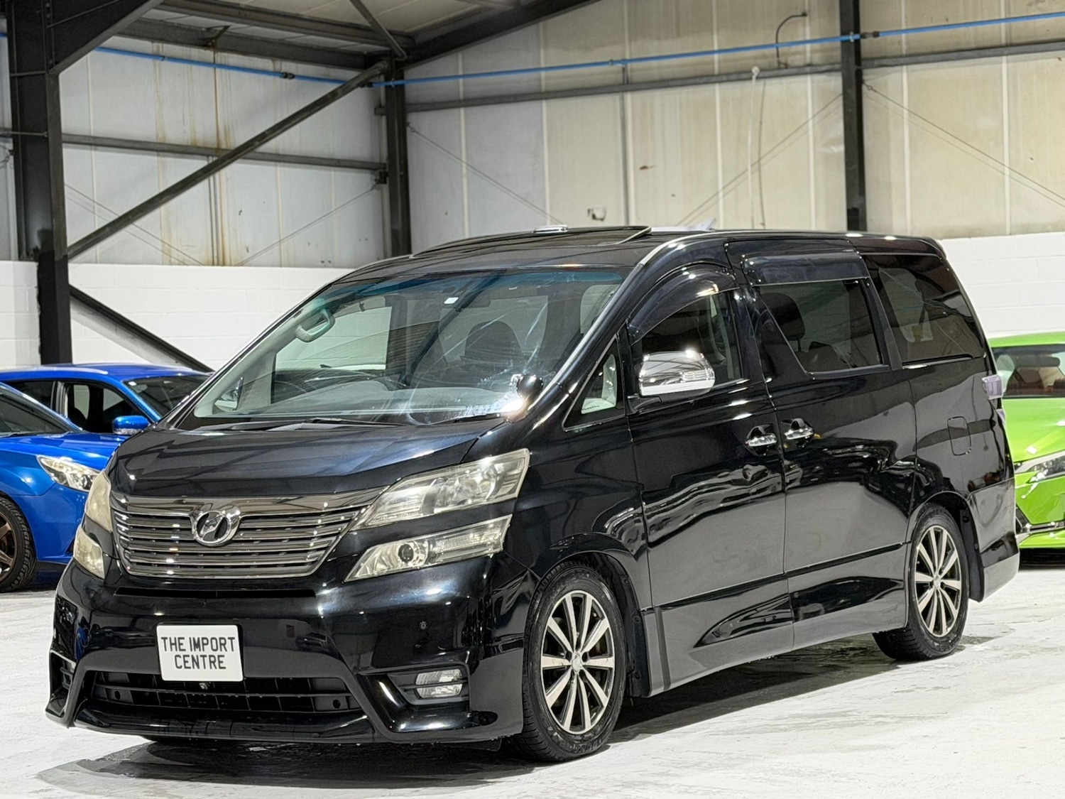 Used Toyota Vellfire 2011 for sale - 77057026: Photo 7