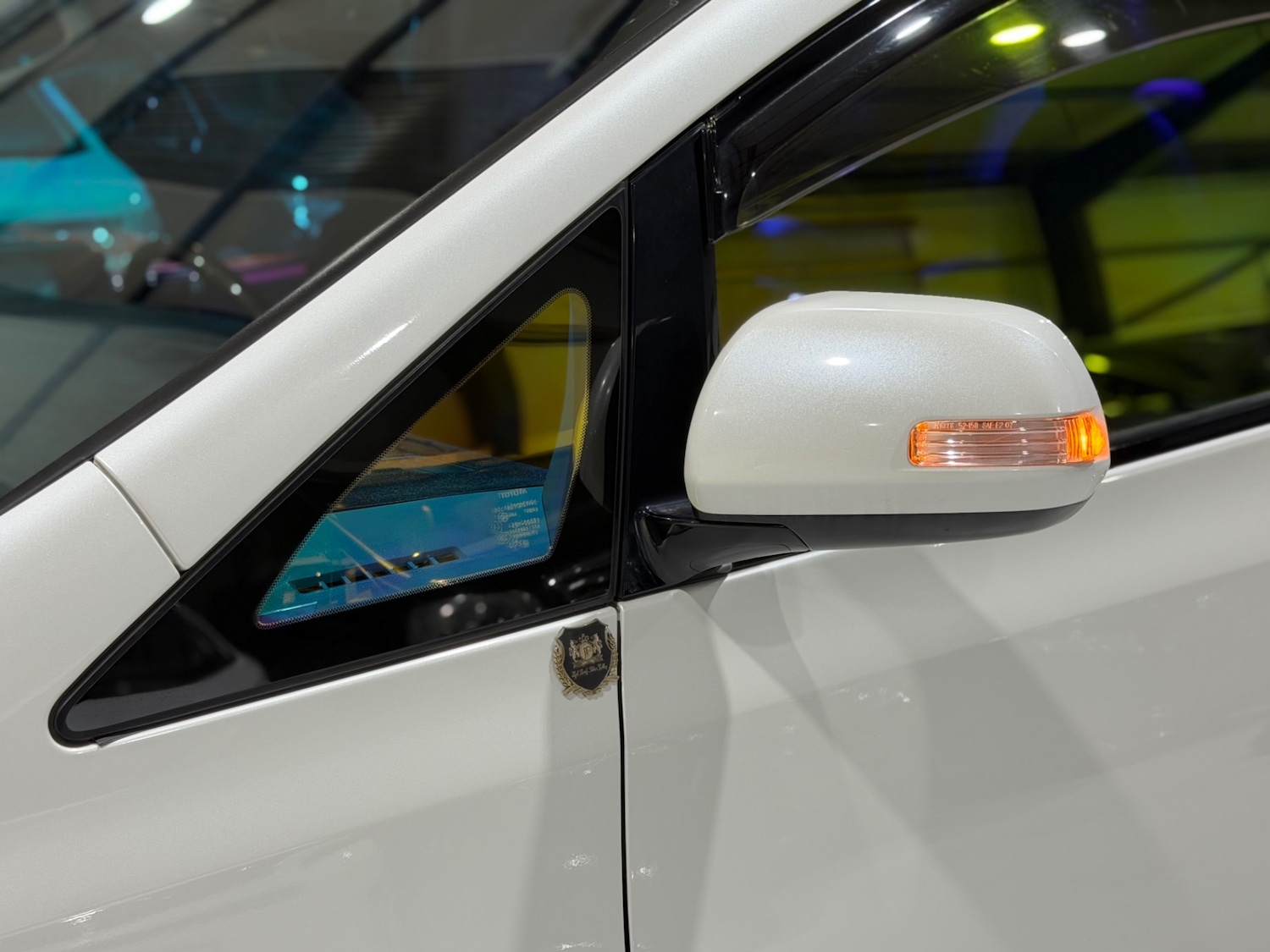 Used Toyota Vellfire 2013 for sale - 76924135: Photo 35