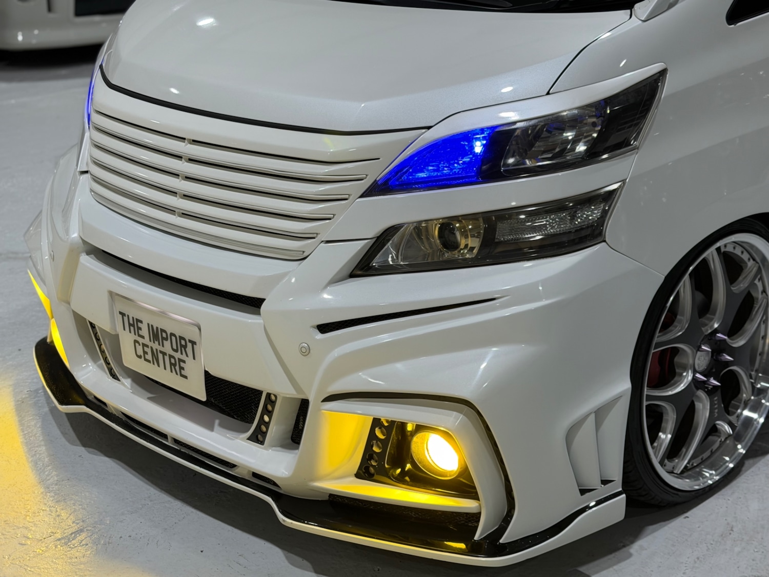 Used Toyota Vellfire 2013 for sale - 76924135: Photo 6
