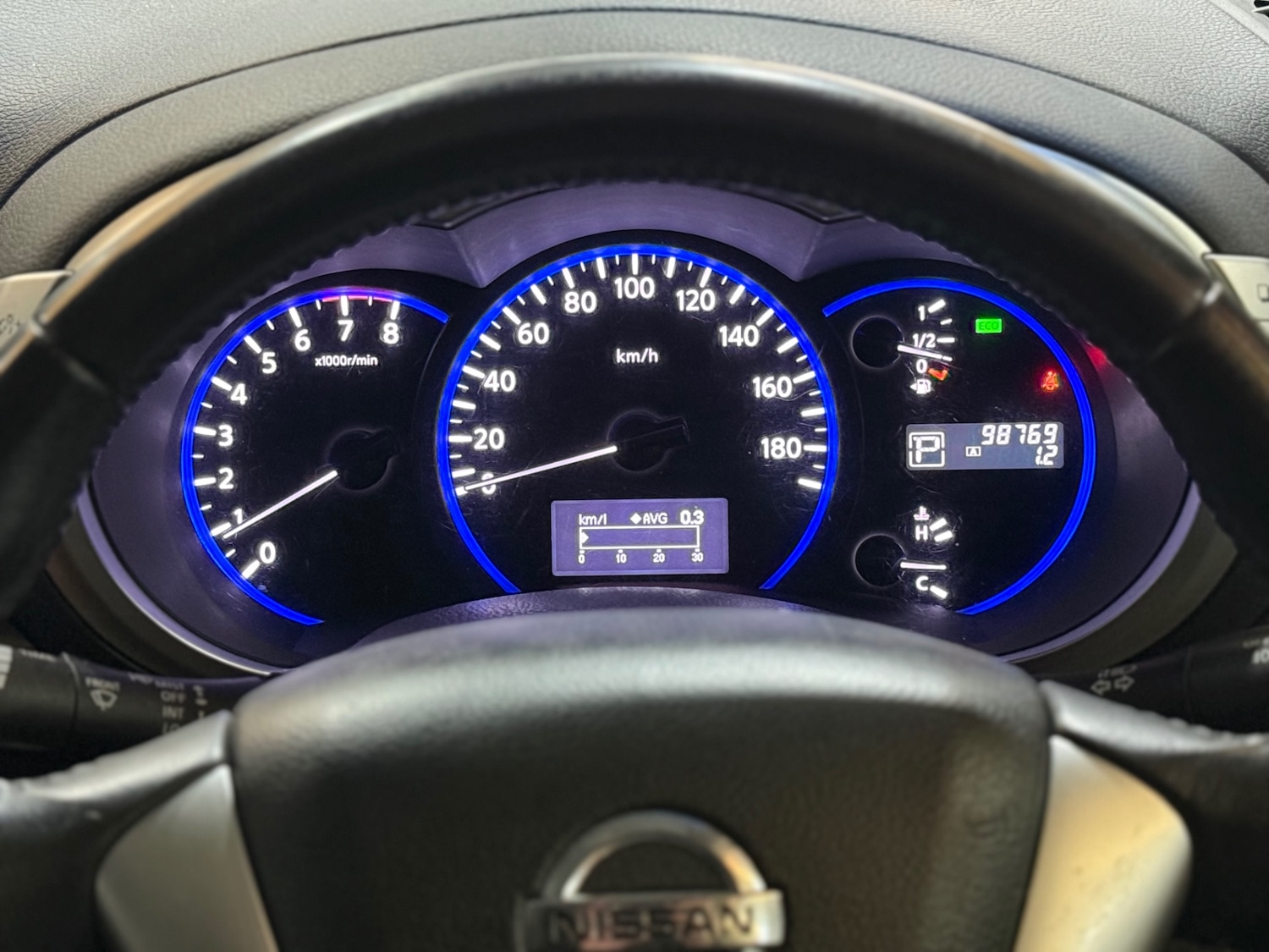 Used Nissan Elgrand 2011 for sale - 76974730: Photo 23