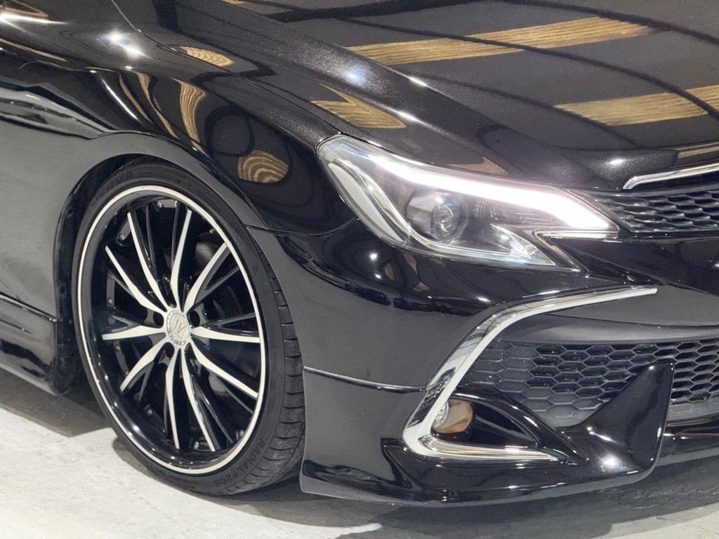 Used Toyota Mark X 2010 for sale - 77594572: Photo 12