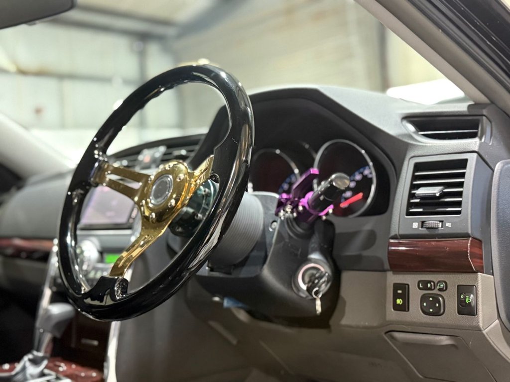 Used Toyota Mark X 2010 for sale - 77594572: Photo 26