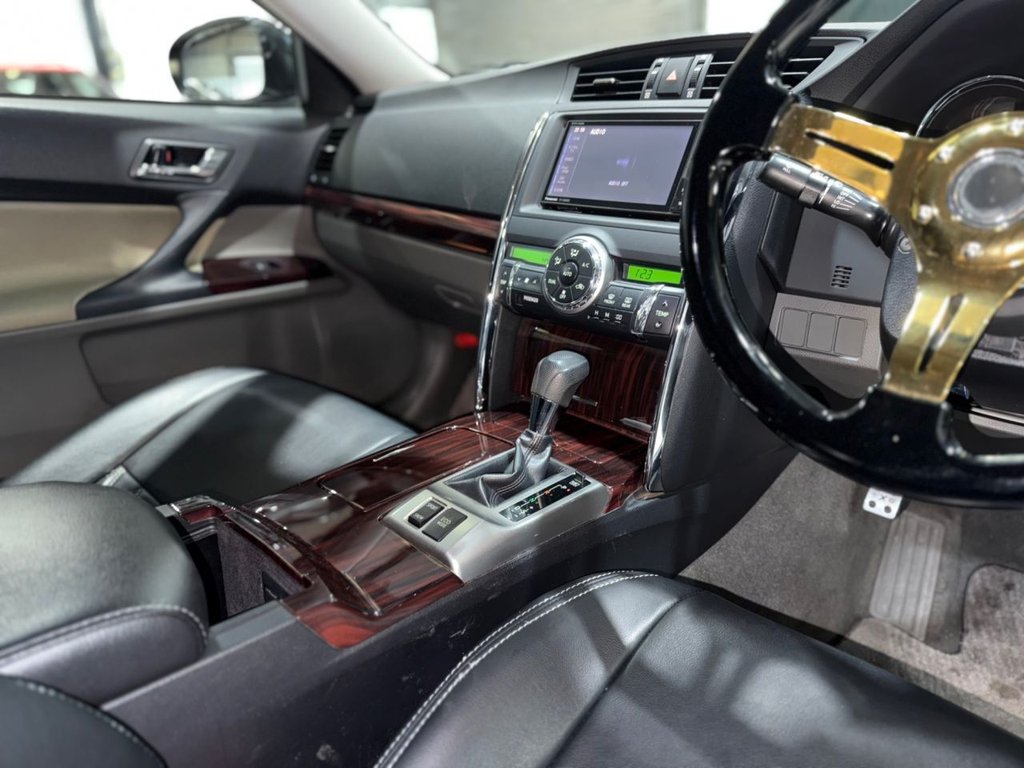 Used Toyota Mark X 2010 for sale - 77594572: Photo 30