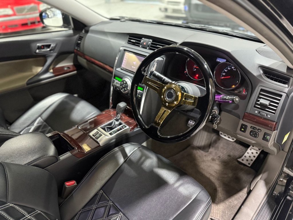 Used Toyota Mark X 2010 for sale - 77594572: Photo 39