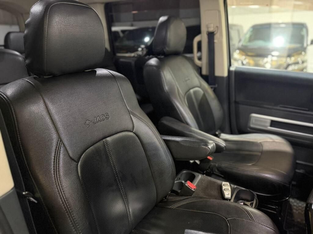 Used Mitsubishi Delica 2007 for sale - 77582216: Photo 18