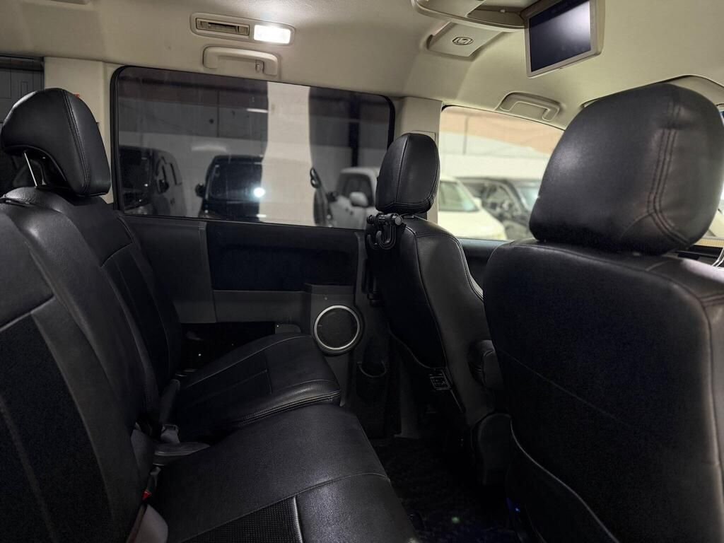 Used Mitsubishi Delica 2007 for sale - 77582216: Photo 19