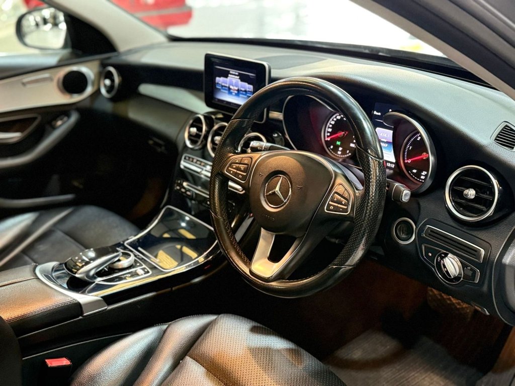 Used Mercedes-Benz C Class 2015 for sale - 77631747: Photo 14