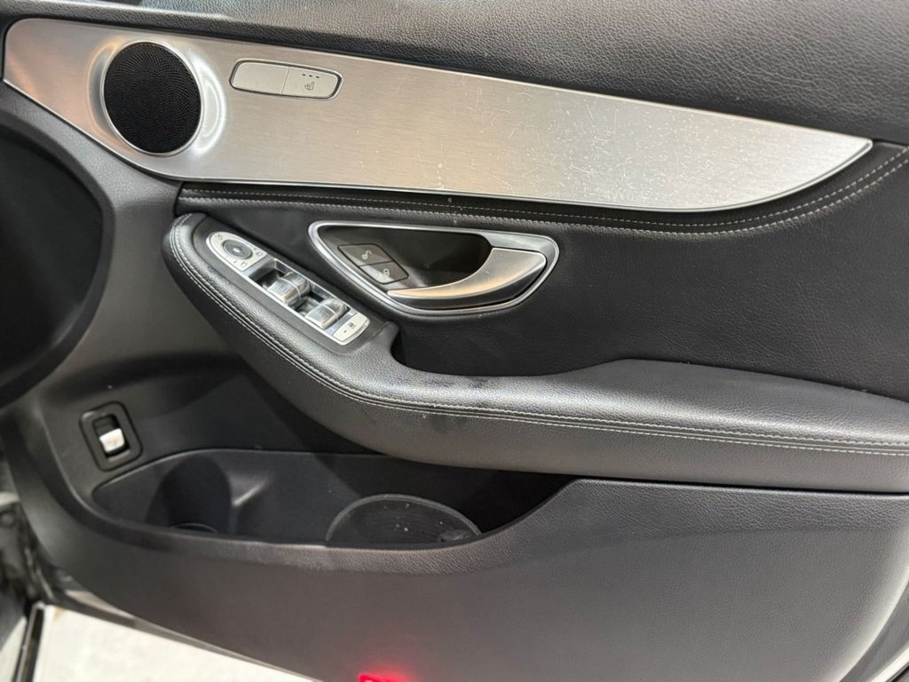 Used Mercedes-Benz C Class 2015 for sale - 77631747: Photo 23