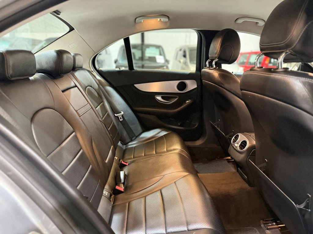 Used Mercedes-Benz C Class 2015 for sale - 77631747: Photo 26