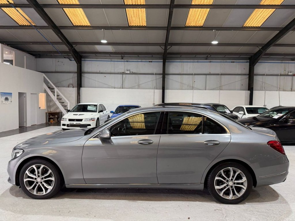 Used Mercedes-Benz C Class 2015 for sale - 77631747: Photo 6