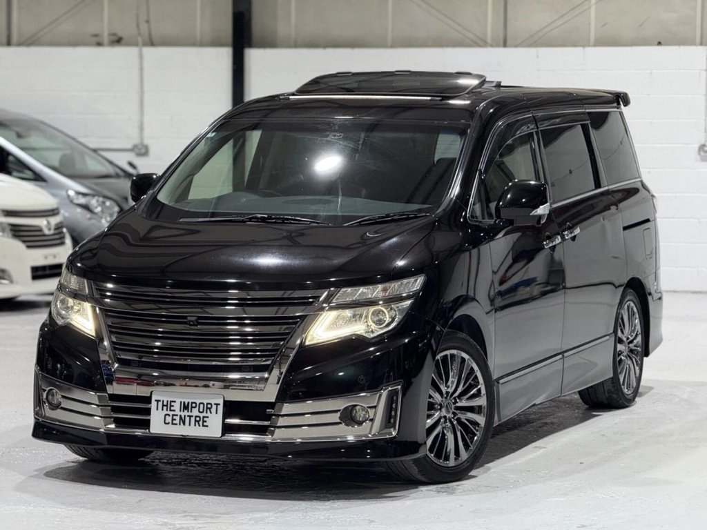Used Nissan Elgrand 2014 for sale - 77582209: Photo 15