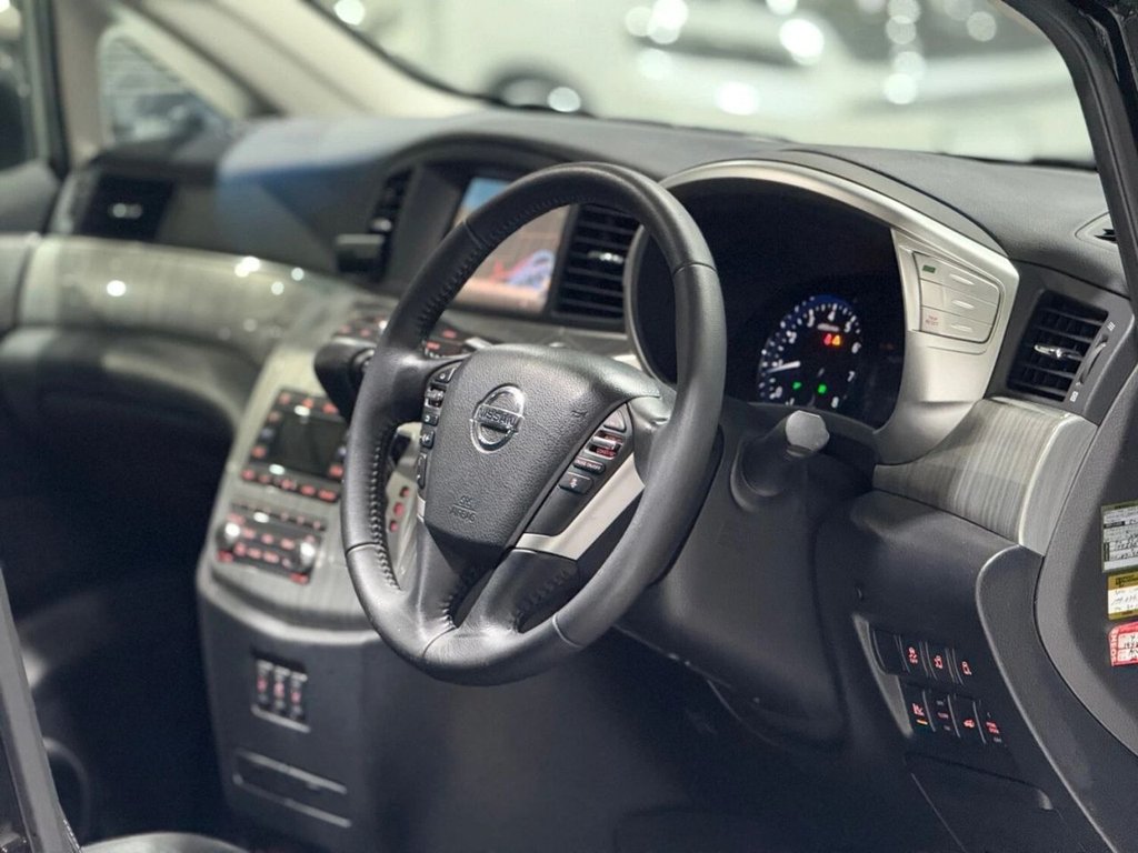 Used Nissan Elgrand 2014 for sale - 77582209: Photo 22