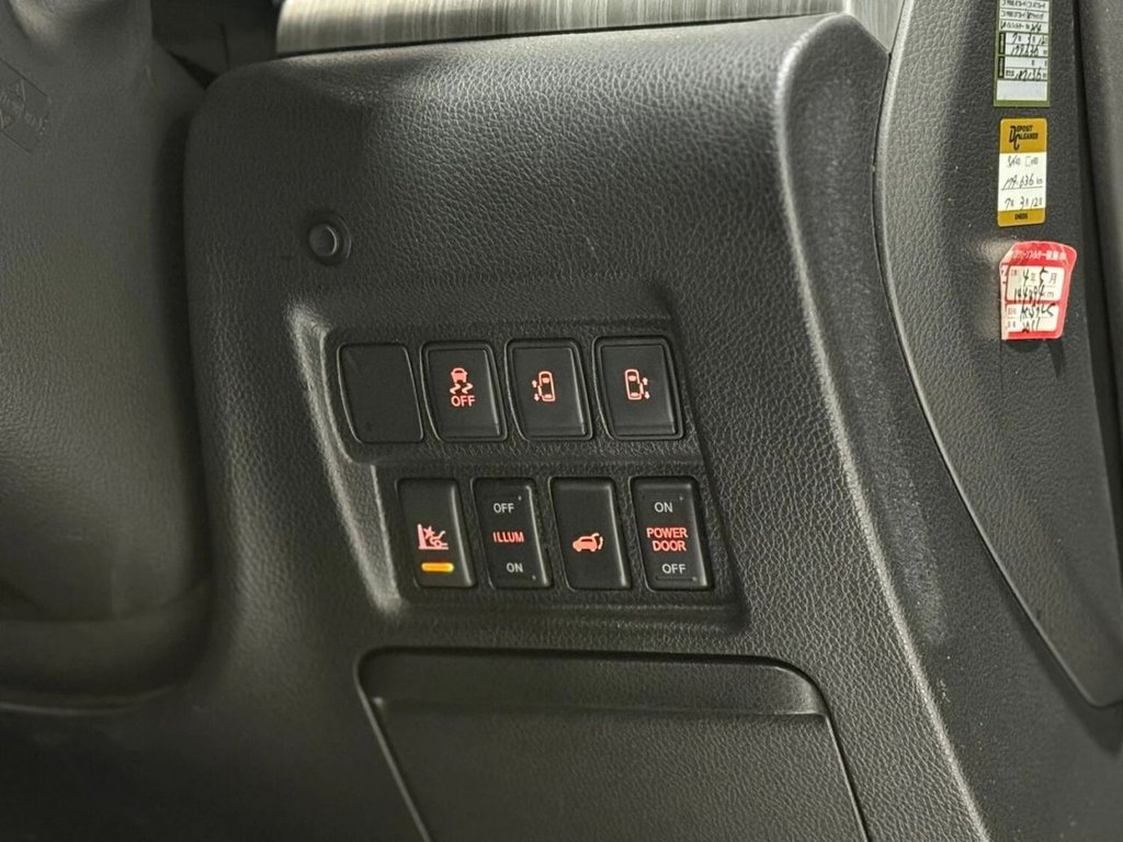 Used Nissan Elgrand 2014 for sale - 77582209: Photo 23