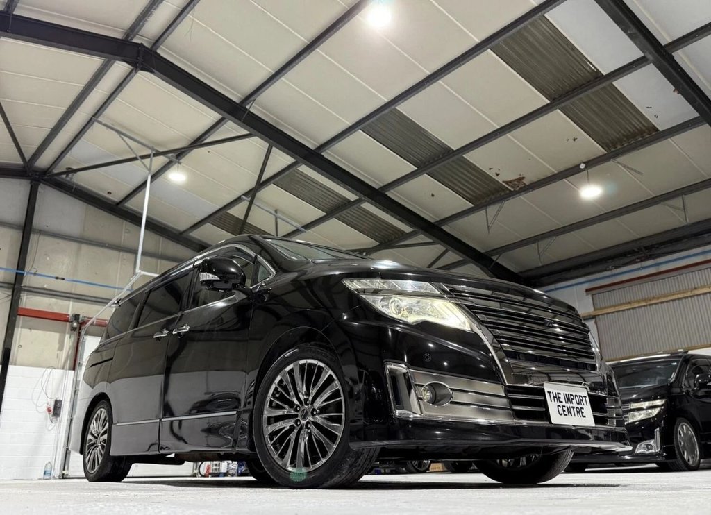 Used Nissan Elgrand 2014 for sale - 77582209: Photo 3