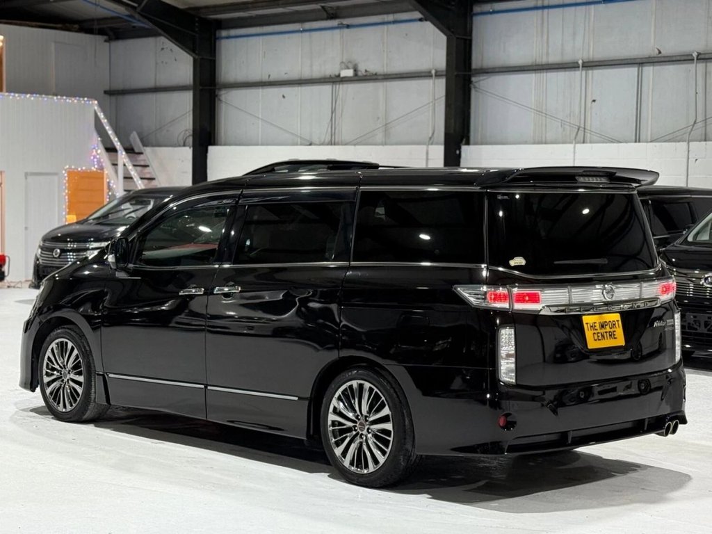 Used Nissan Elgrand 2014 for sale - 77582209: Photo 5