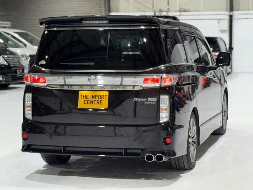 Used Nissan Elgrand 2014 for sale - 77582209: Photo 7