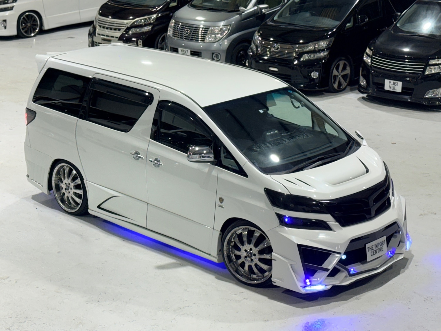 Used Toyota Vellfire 2008 for sale - 77277457: Photo 32