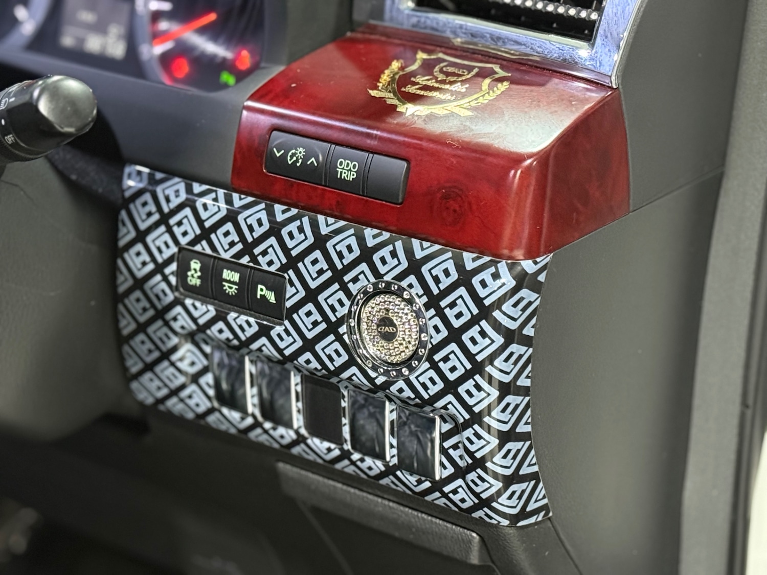 Used Toyota Vellfire 2008 for sale - 77277457: Photo 46