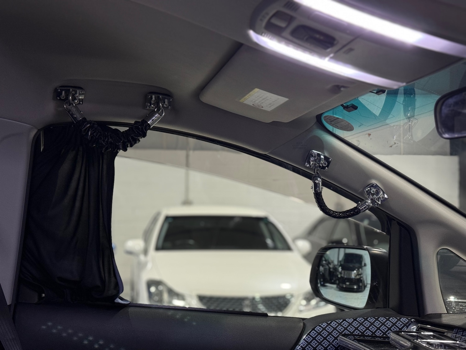 Used Toyota Vellfire 2008 for sale - 77277457: Photo 50