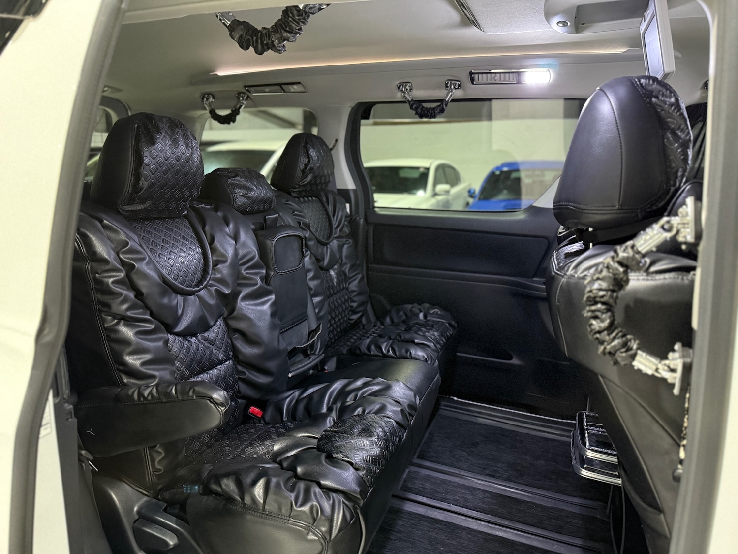 Used Toyota Vellfire 2008 for sale - 77277457: Photo 51