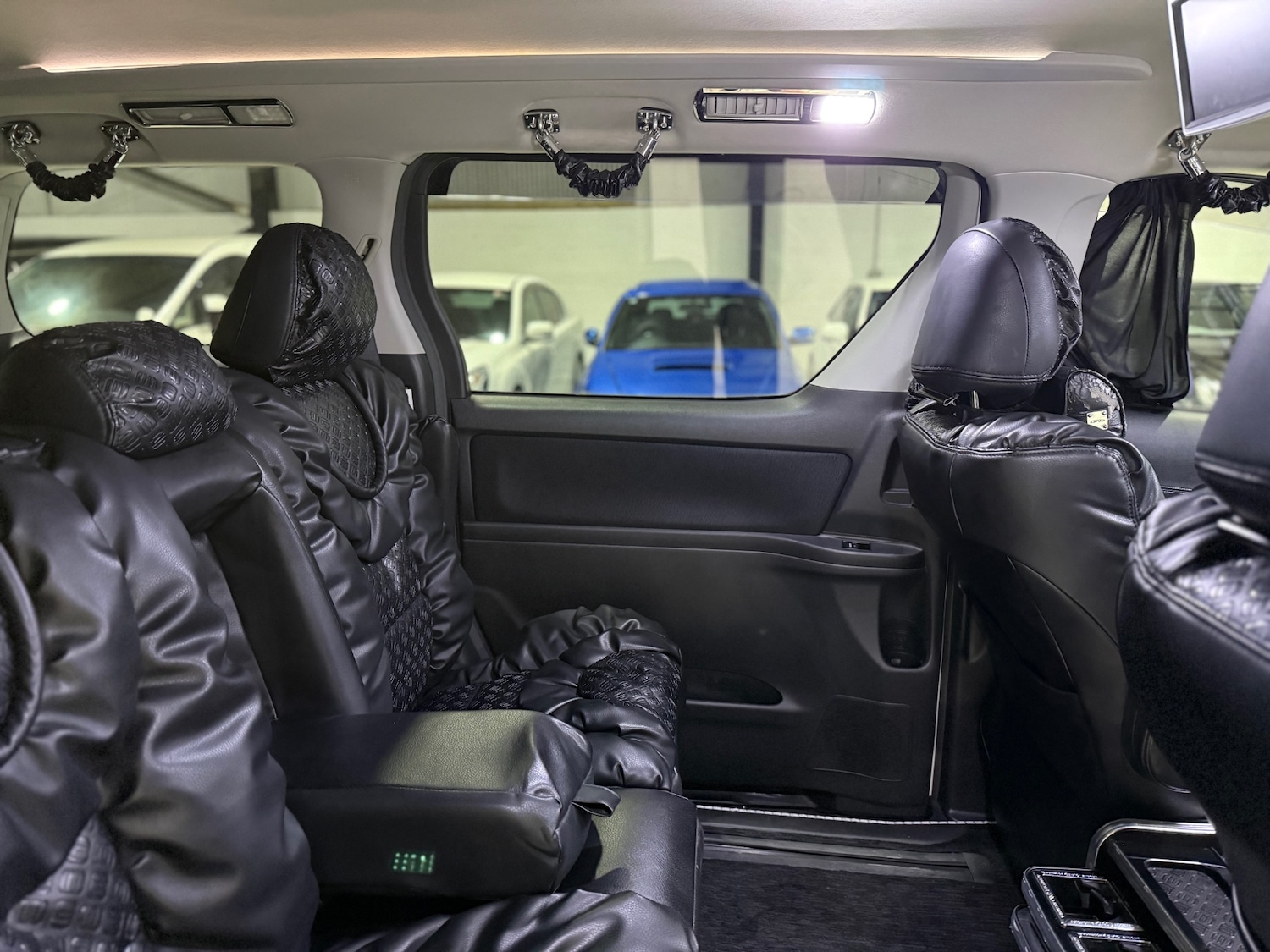 Used Toyota Vellfire 2008 for sale - 77277457: Photo 52