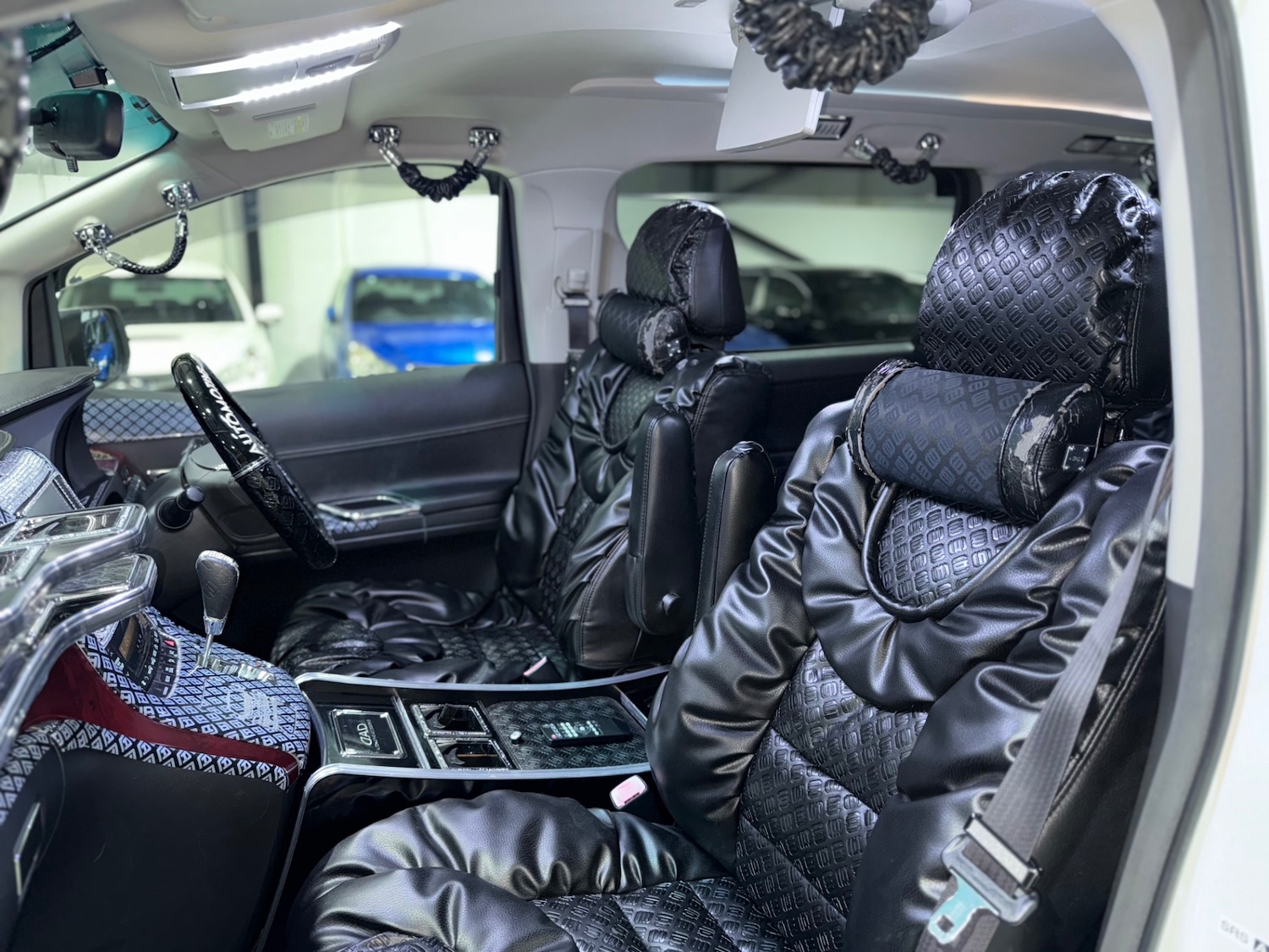 Used Toyota Vellfire 2008 for sale - 77277457: Photo 66