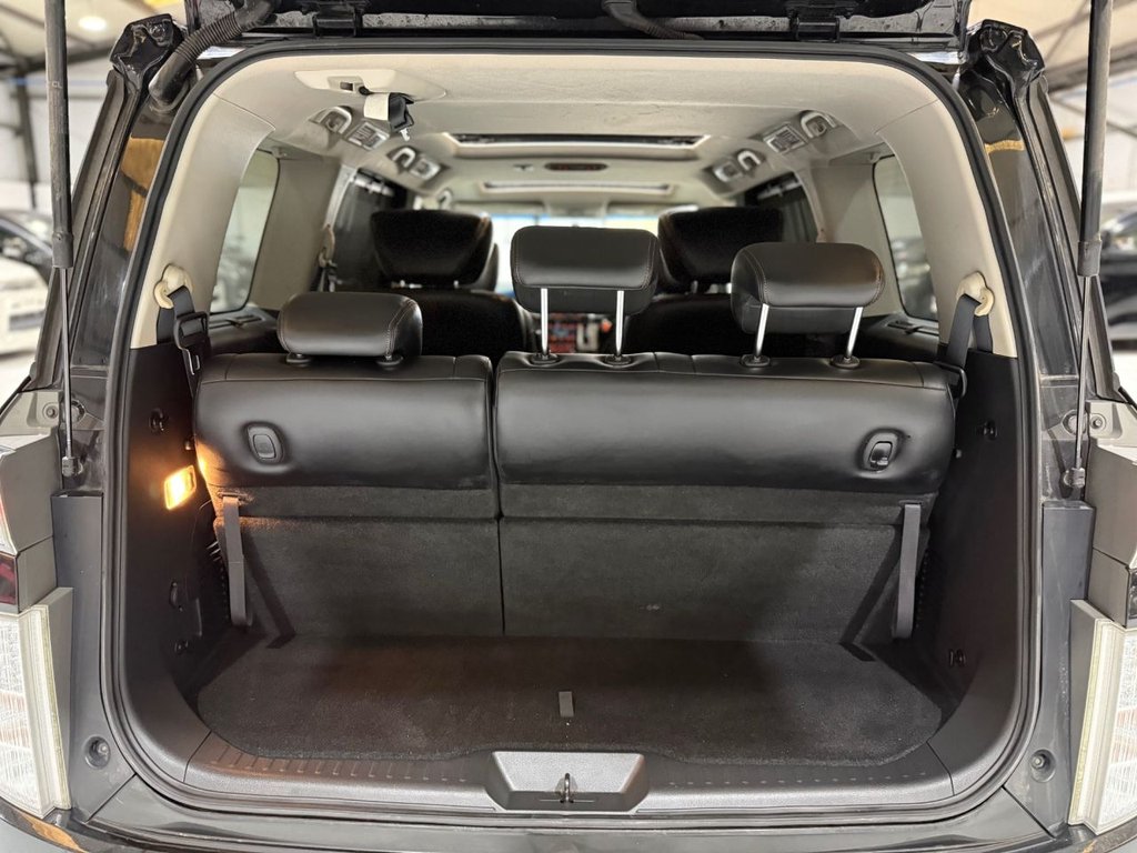 Used Nissan Elgrand 2010 for sale - 77583652: Photo 25