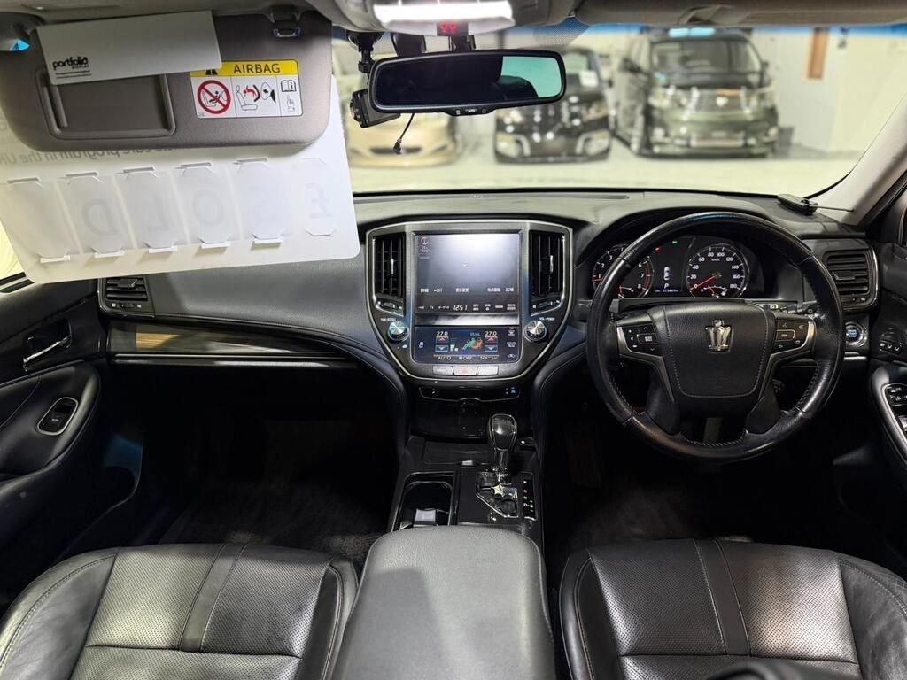 Used Toyota Crown 2013 for sale - 77734771: Photo 30