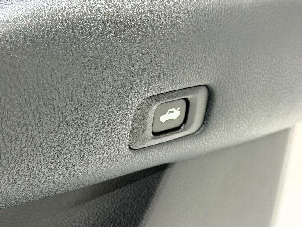 Used Toyota Crown 2013 for sale - 77734771: Photo 42