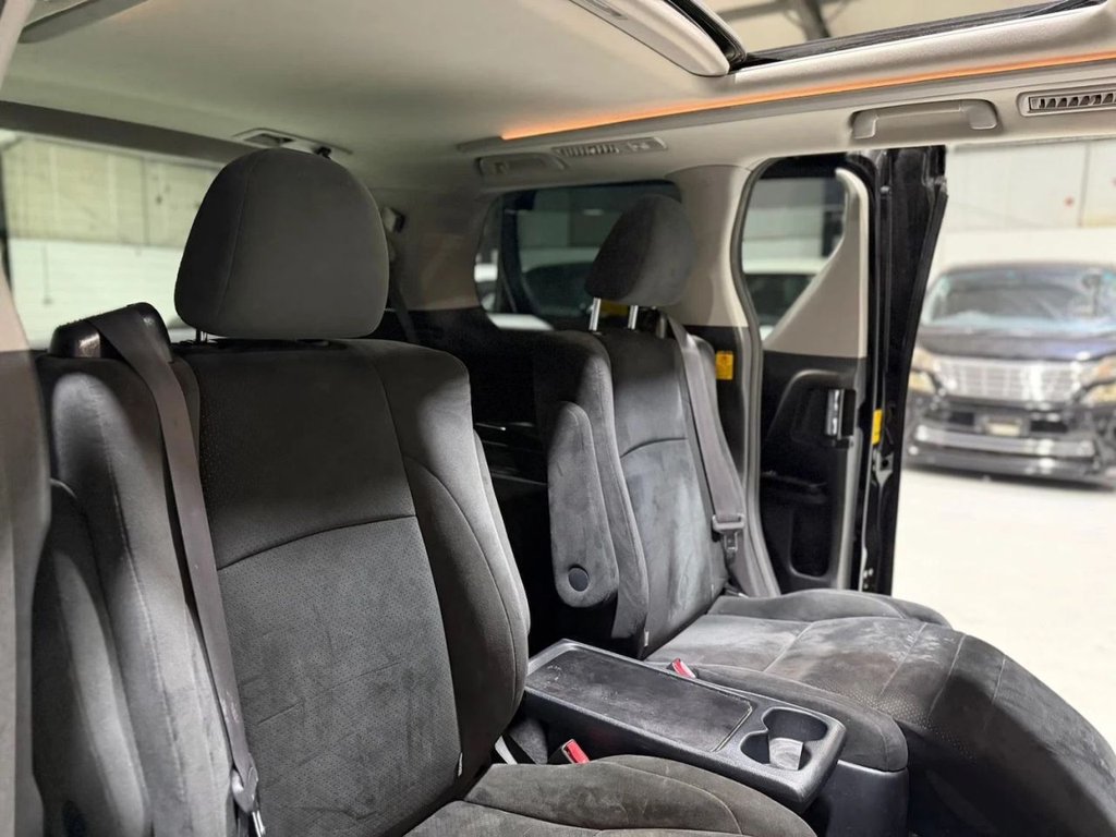 Used Toyota Vellfire 2011 for sale - 77582206: Photo 16