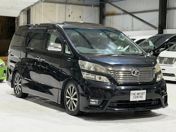 Used Toyota Vellfire 2011 for sale - 77582206: Photo